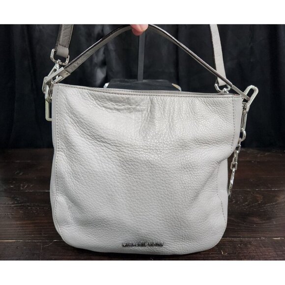 Michael Kors Medium Hammered Leather Messenger Crossbody Purse in Dove Gray - Picture 1 of 7